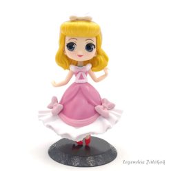 Hamupipőke rózsaszín ruhában jellegű figura baba 12 cm